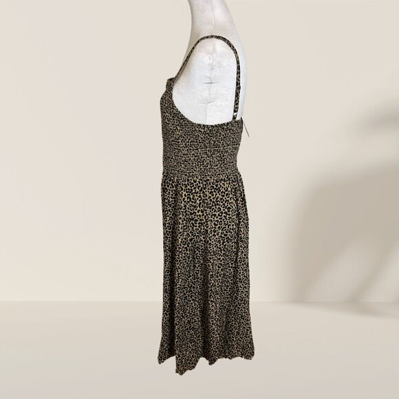 Old Navy Leopard Print Smocked Midi Dress - Size M, NWT - Picture 3 of 7